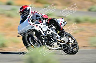 media/May-31-2025-Classic Track Day (Sat) [[da23ab3028]]/Group B/Session 1 (Turns 3 and 5)/